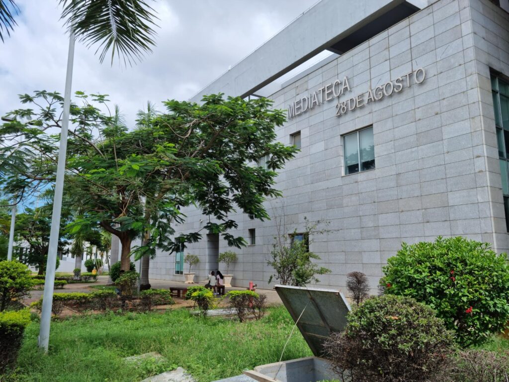 Mediateca Luanda Angola